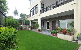 Lago Villa